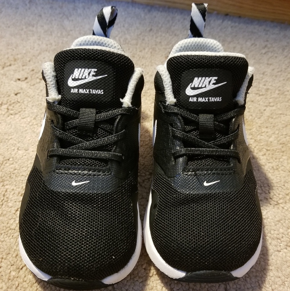 Nike Air Max Tavas